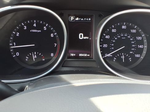 Used 2018 Hyundai Santa Fe Sport w/ 2.0T Ultimate Tech Package 05 AWD/4WD image 21