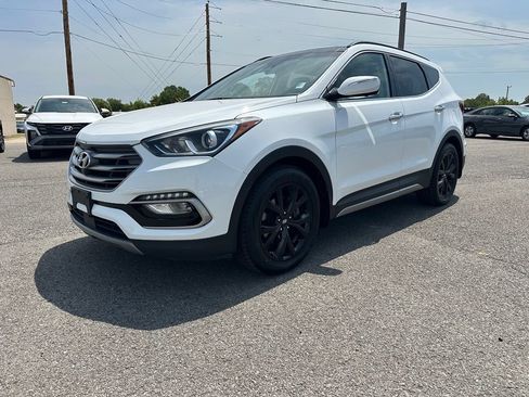 Used 2018 Hyundai Santa Fe Sport w/ 2.0T Ultimate Tech Package 05 AWD/4WD image 1