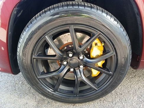 Used 2018 Jeep Grand Cherokee Trackhawk image 17