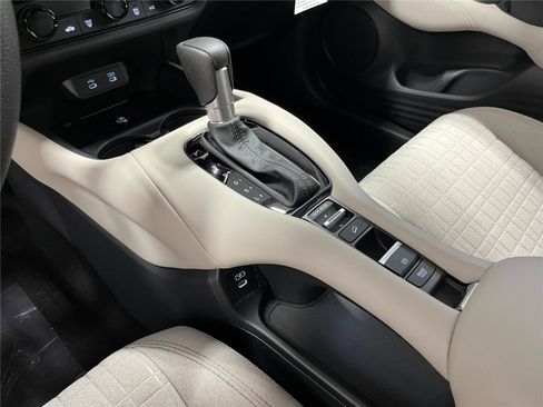 New 2026 Honda HR-V LX image 16