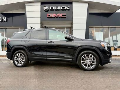 Used 2022 GMC Terrain SLT w/ Infotainment Package II