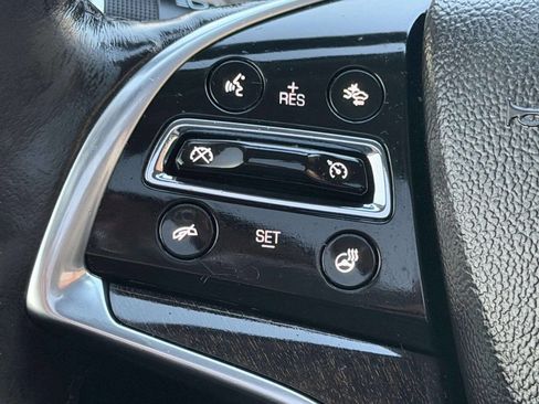 Used 2014 Cadillac SRX Luxury w/ Driver Awareness Package image 38