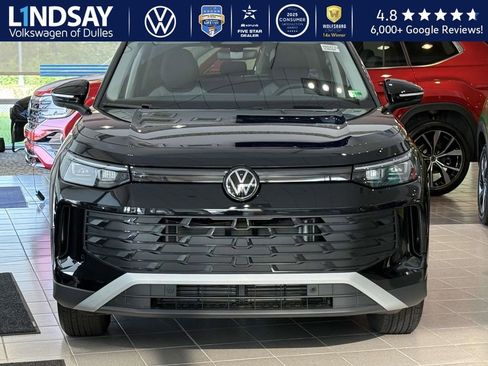 New 2025 Volkswagen Tiguan S image 2