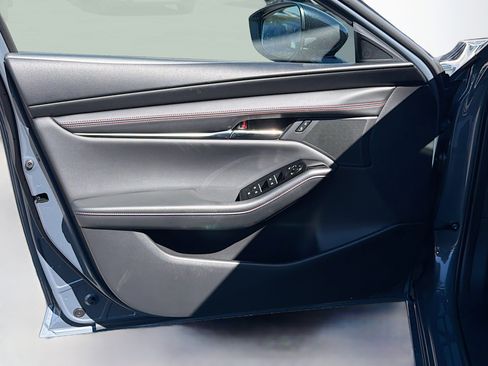 New 2026 MAZDA MAZDA3 Carbon image 20