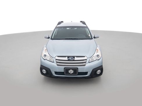 Used 2014 Subaru Outback 2.5i Premium AWD/4WD image 2