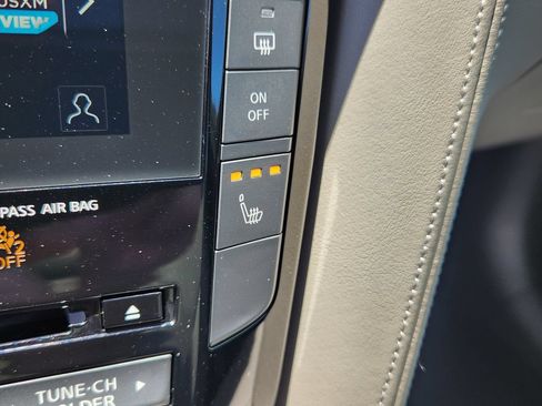 Used 2025 INFINITI QX50 Luxe AWD/4WD image 25
