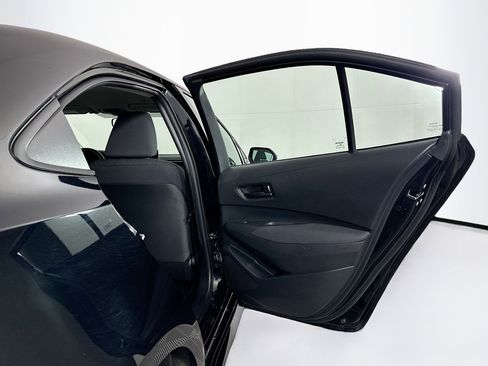 Used 2024 Toyota Corolla LE image 28