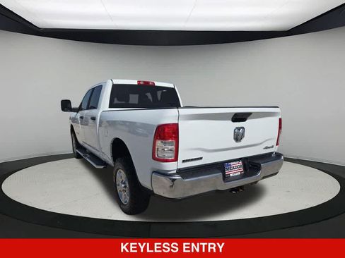 Used 2024 RAM 2500 Big Horn w/ Off Road Package AWD/4WD image 4