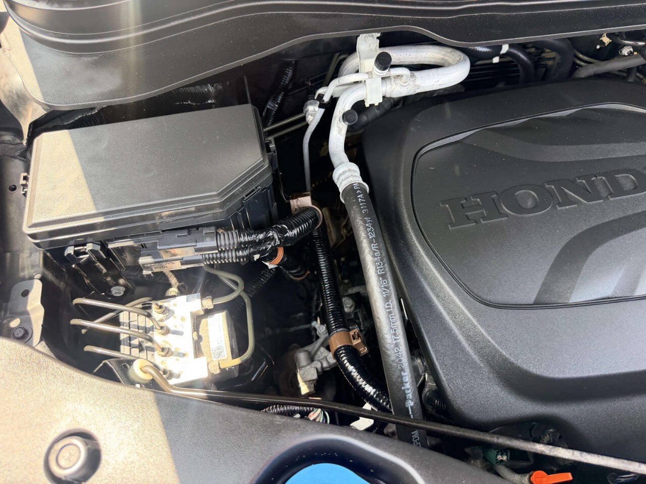 Used 2018 Honda Pilot Touring image 13
