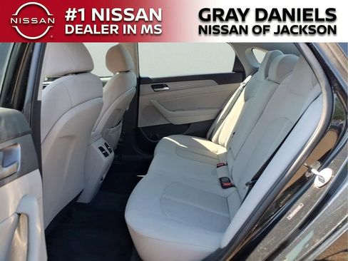 Used 2019 Hyundai Sonata SEL FWD image 25