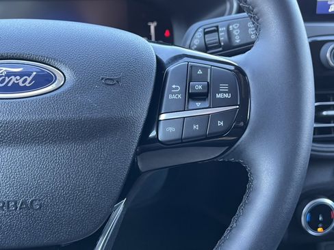 Used 2023 Ford Escape Active image 19