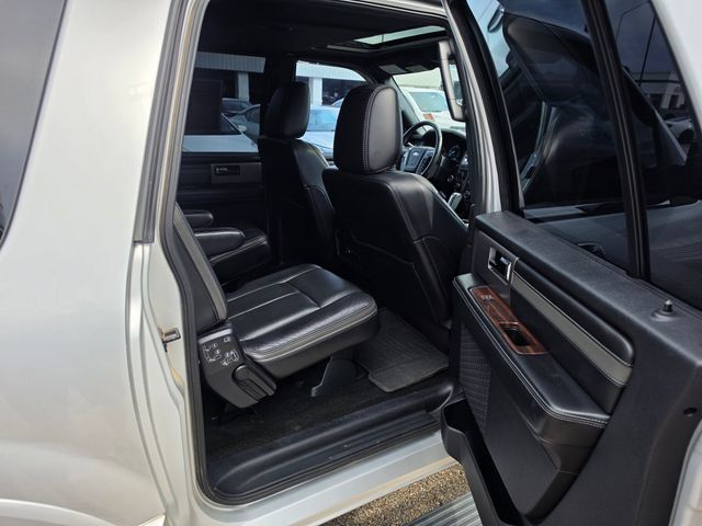 Used 2017 Ford Expedition EL Platinum AWD/4WD image 14