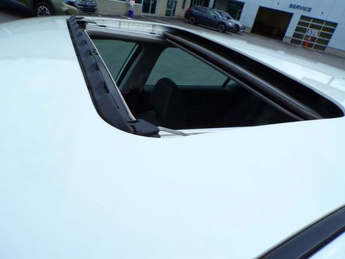 Used 2019 Nissan Altima 2.5 Platinum AWD/4WD image 4