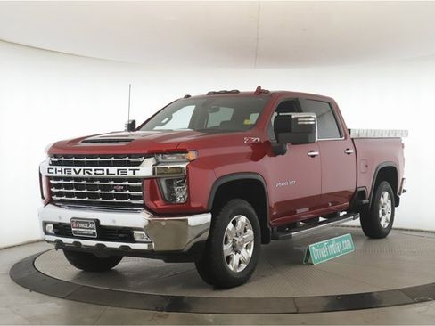 Used 2022 Chevrolet Silverado 2500 LTZ w/ LTZ Premium Package image 10