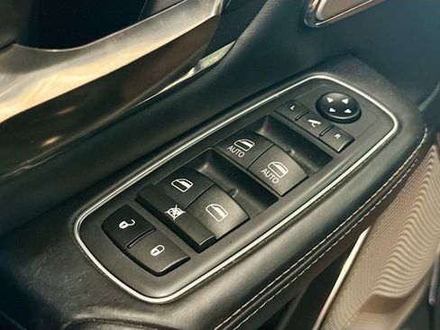 Used 2021 RAM 1500 Limited AWD/4WD image 18