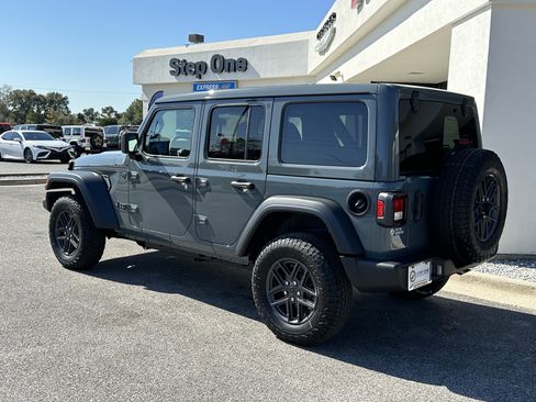 New 2026 Jeep Wrangler Sport S image 7