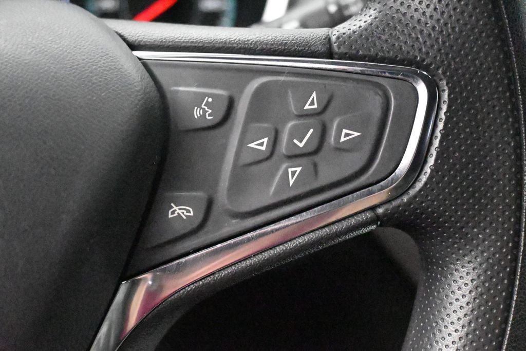 Used 2023 Chevrolet Equinox LS FWD image 14