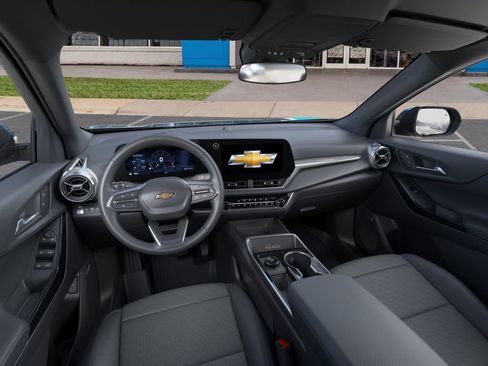 New 2026 Chevrolet Equinox LT AWD/4WD image 15