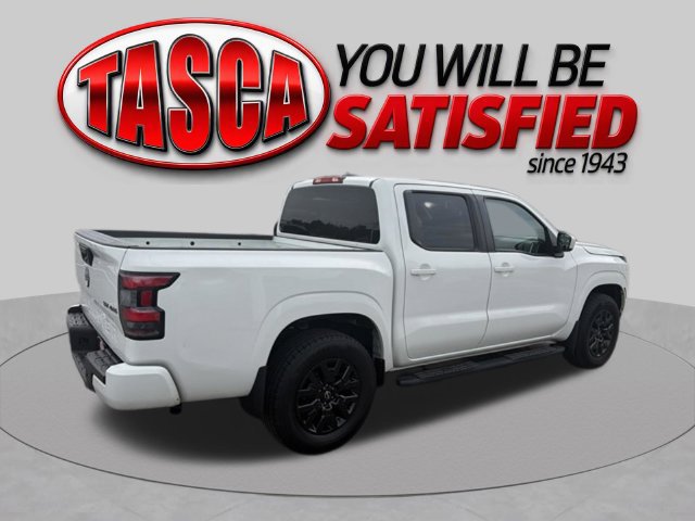 Used 2022 Nissan Frontier SV w/ Technology Package AWD/4WD image 5