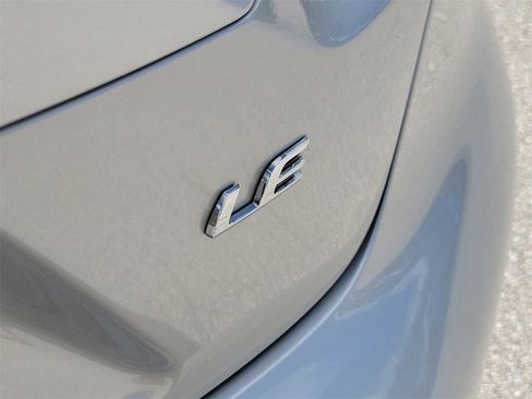 Used 2026 Toyota Corolla LE image 7