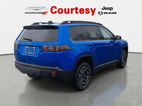 New 2026 Jeep Cherokee Laredo AWD/4WD image 3