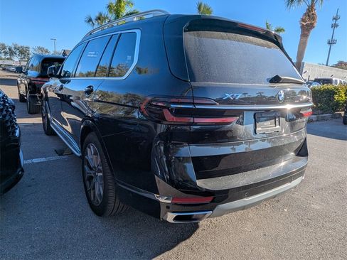 Used 2024 BMW X7 xDrive40i image 12