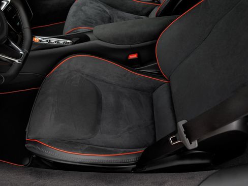 New 2026 McLaren Artura RWD image 39