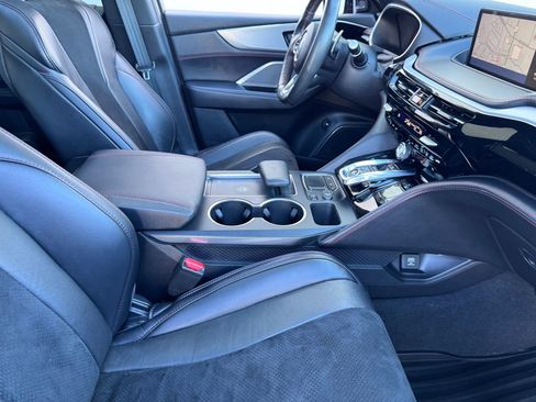 Used 2022 Acura MDX A-Spec image 12