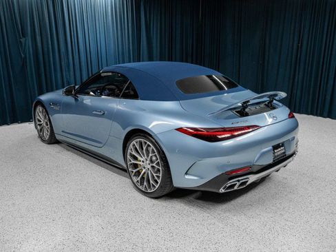 New 2026 Mercedes-Benz SL 63 AMG 4MATIC image 13