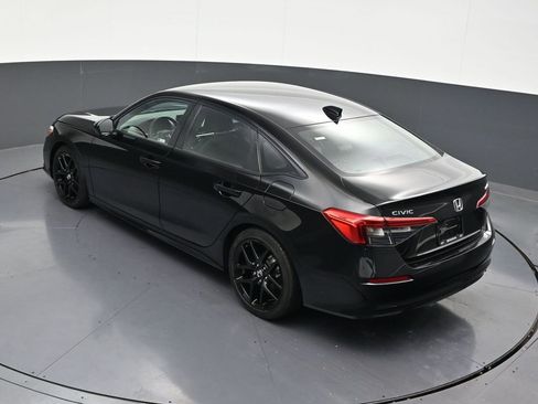 Used 2024 Honda Civic Sport image 11
