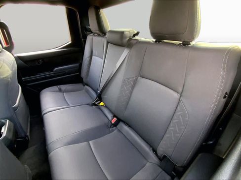 Used 2025 Toyota Tacoma SR AWD/4WD image 19