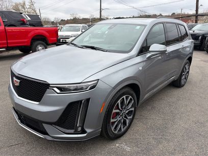 Used 2025 Cadillac XT6 Sport w/ Platinum Package
