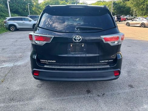Used 2015 Toyota Highlander Limited Platinum AWD/4WD image 10