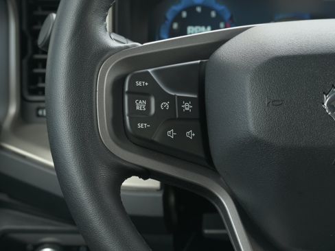 Used 2025 Ford Bronco Outer Banks AWD/4WD image 22
