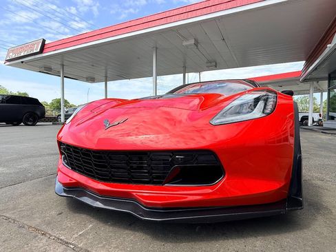 Used 2017 Chevrolet Corvette Z06 w/ Z07 Performance Package image 23