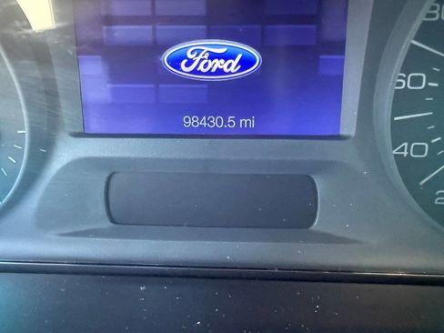 Used 2013 Ford Edge SE image 13