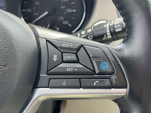 Used 2022 Nissan Rogue Sport SL image 26