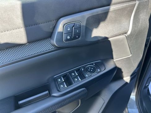 New 2025 Ford Ranger Raptor AWD/4WD image 17