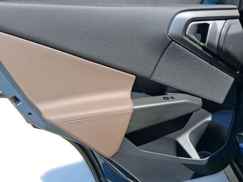 Used 2026 BMW X3 xDrive30 w/ Convenience Package image 26