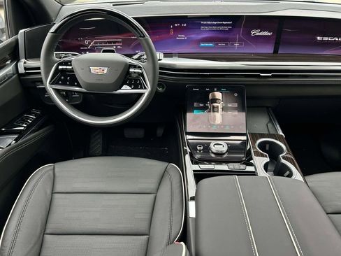 New 2026 Cadillac Escalade Luxury w/ Touring Package image 13