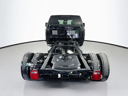 New 2026 RAM 5500 Tradesman AWD/4WD image 6