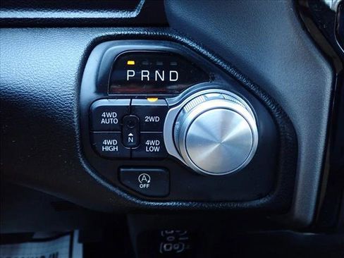 Used 2025 RAM 1500 Laramie AWD/4WD image 21