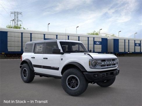 New 2025 Ford Bronco Big Bend w/ Black Diamond Package image 7