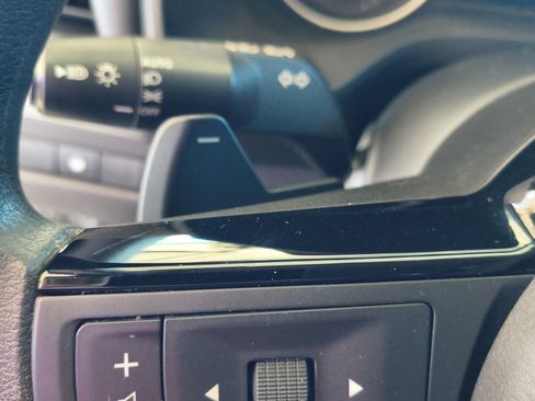 Used 2023 Nissan Rogue SV image 19