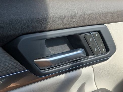 Used 2026 GMC Terrain Denali image 24