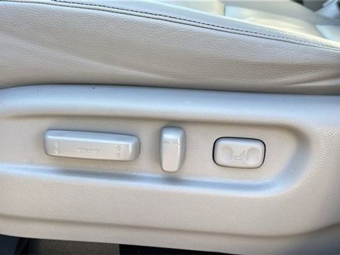 Used 2023 Honda Ridgeline RTL-E image 10