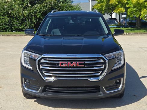 Used 2024 GMC Terrain SLT FWD image 10