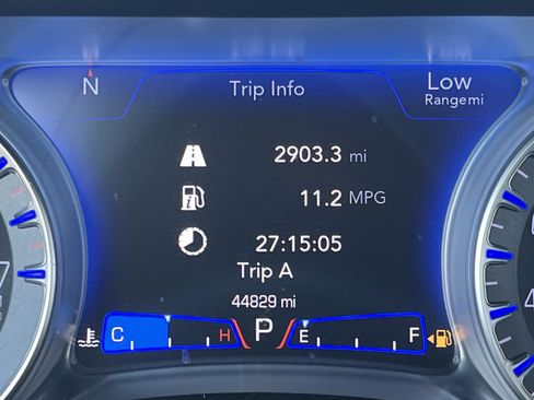 Used 2021 Chrysler 300 Touring L image 14