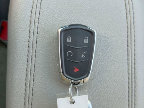 Certified 2023 Cadillac XT4 Luxury w/ Driver Awareness Package image 24