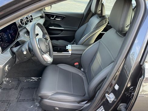 Used 2025 Mercedes-Benz C 300 Sedan image 16
